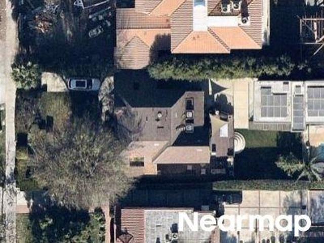 House for sale in Los Angeles