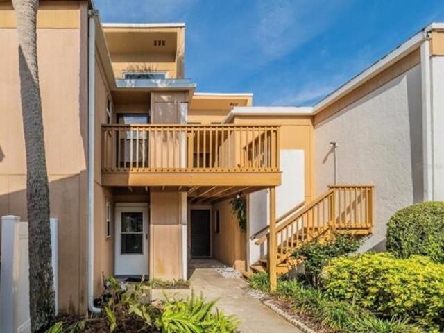 Condo for sale in Mount Dora