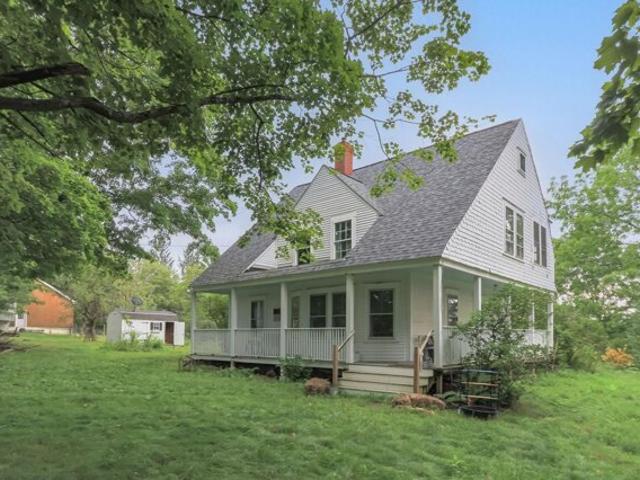 House for sale in New Hampshire