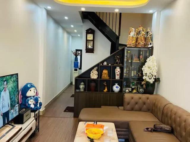 Nhà mặt phố bán tại Hoàn Kiếm, Hà Nội