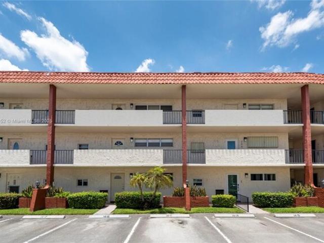 Condo for sale in Pembroke Pines