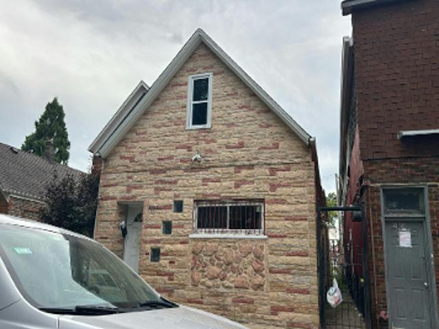 House for sale in Chicago Park, Illinois