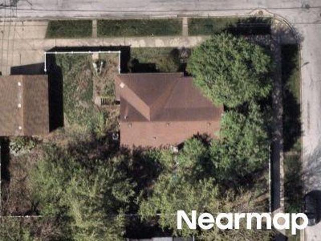 House for sale in Evergreen Park