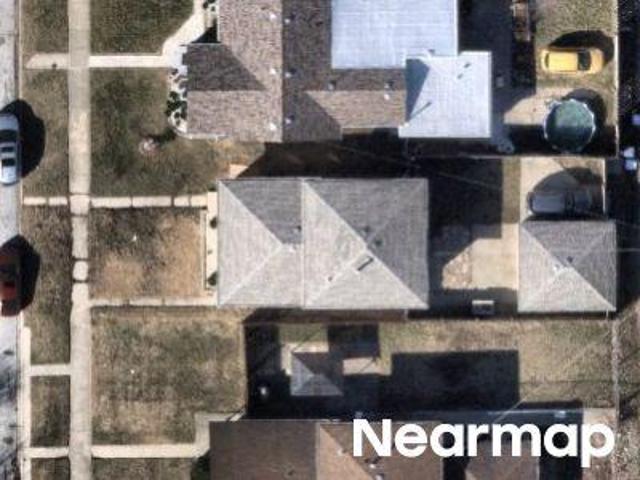 House for sale in Illinois