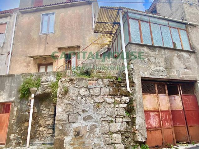 Villa Indipendente in vendita a Domicella, Campania