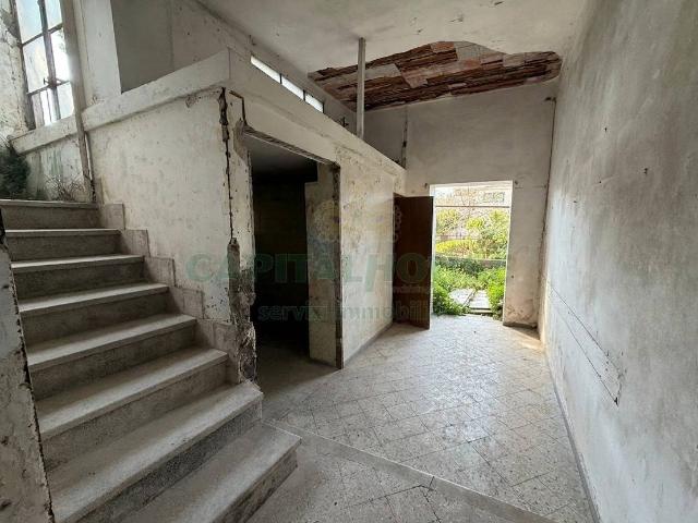 Villa Indipendente in vendita a Bolano, Fisciano