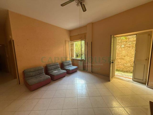 Villa Indipendente in vendita a Mercato San Severino, Campania