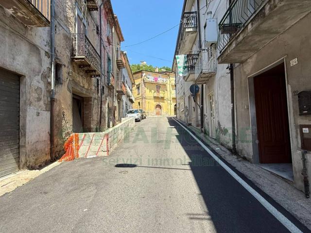 Villa Indipendente in vendita a Vetriera, Monteforte Irpino