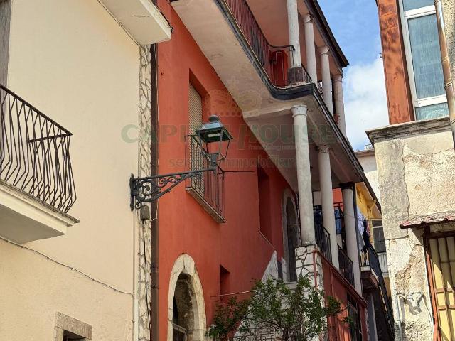 Villa Indipendente in vendita a Ospedaletto D'alpinolo, Campania