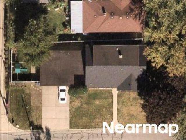 House for sale in Addison