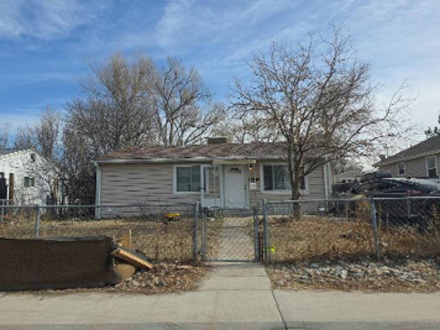 House for sale in Arapahoe, Colorado