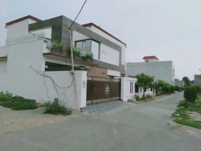 House for sale in نتھا سنگھ والا, لاہور ڈویژن