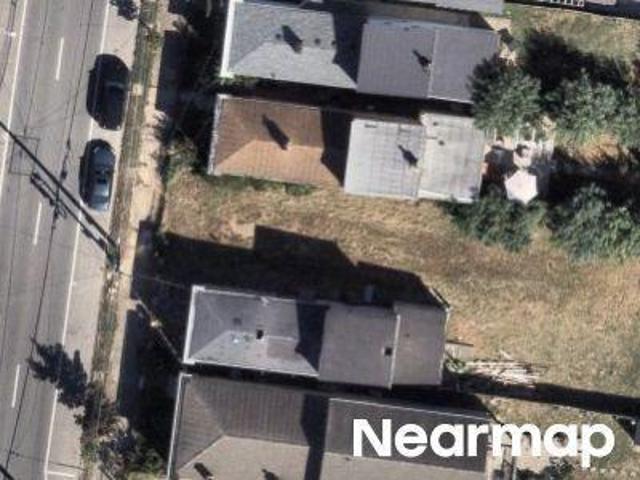 House for sale in Louisville, Jefferson County