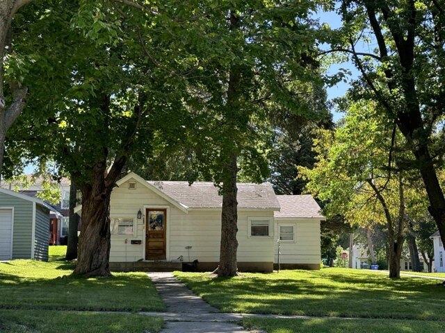 House for sale in Charles City, Iowa