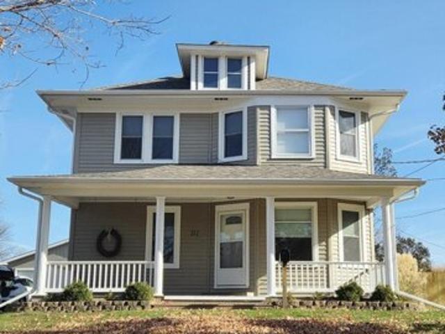 House for sale in Osceola, Iowa