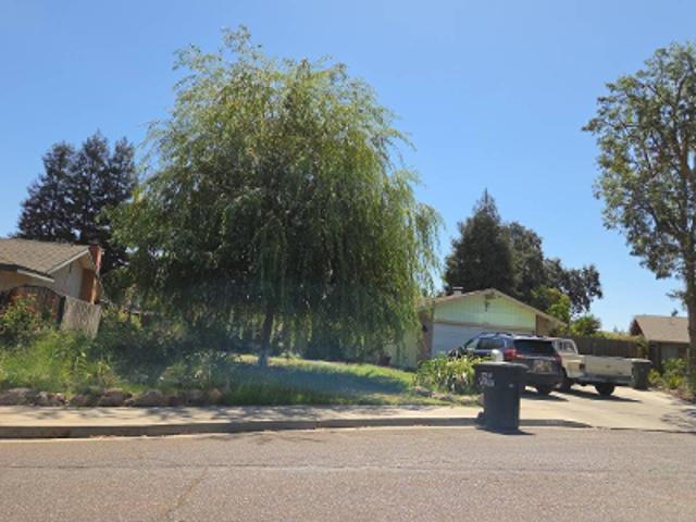 House for sale in Tulare, California