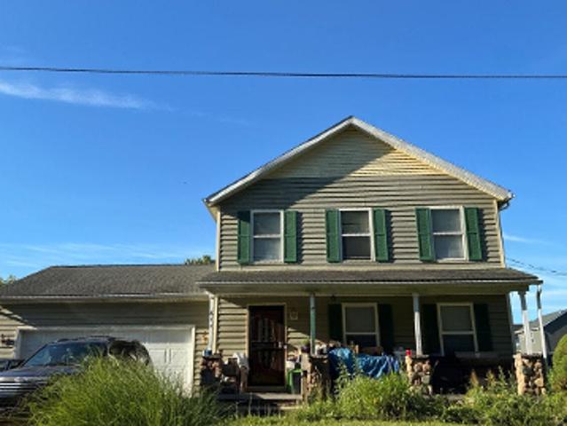 House for sale in Summit, Ohio
