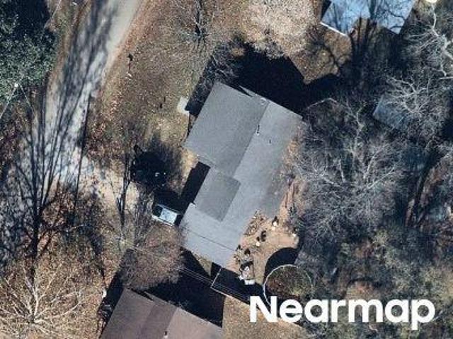 House for sale in De Kalb, Texas