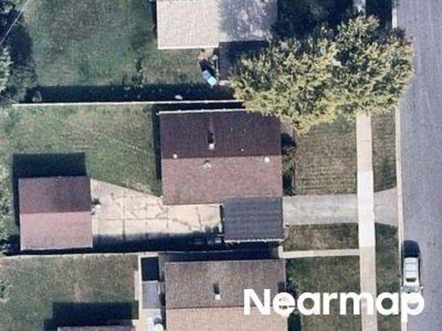 House for sale in Alsip, Illinois