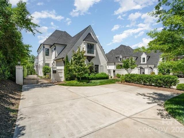 Condo for sale in Charlotte