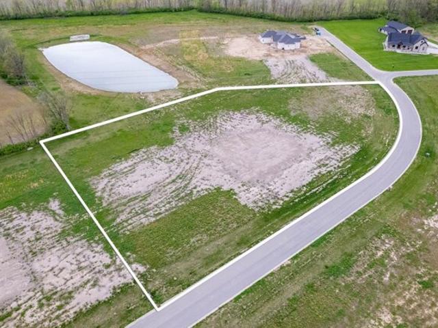 Land for sale in New Palestine