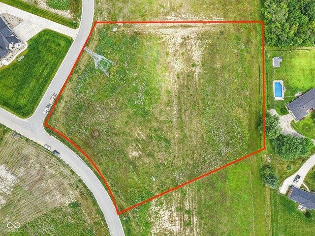 Land for sale in New Palestine