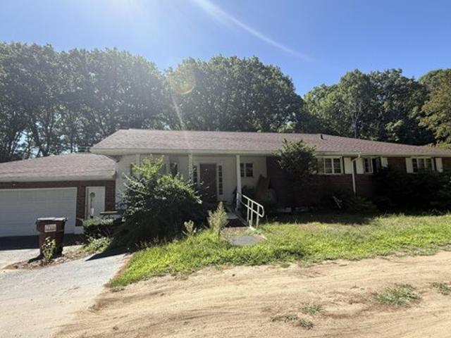 House for sale in Ward 2, Gloversville