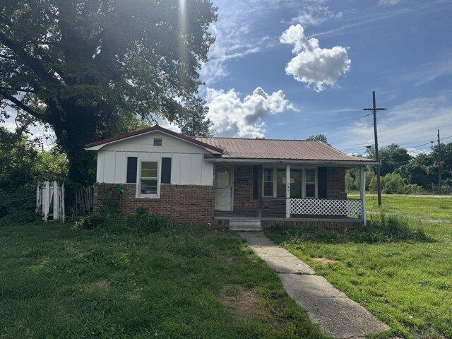 House for sale in Dexter