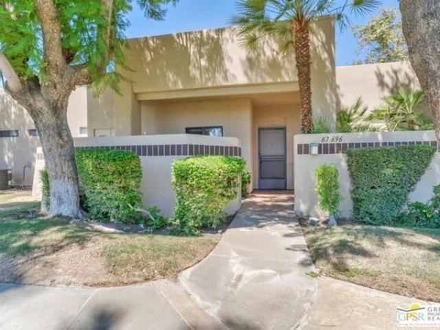 Condo for sale in Cathedral City, California
