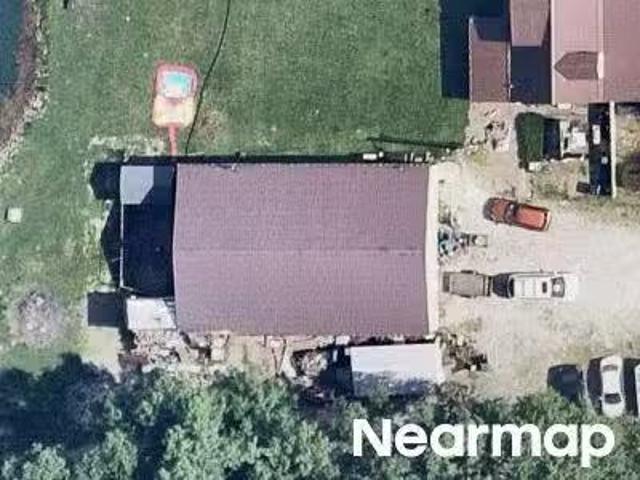 House for sale in Scottsburg