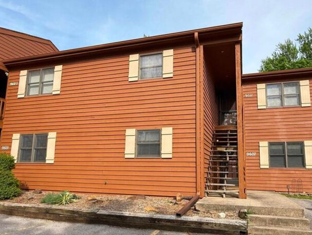 Condo for sale in Bloomington Condo for sale in Bloomington