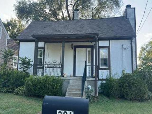 House for sale in Maryville, Illinois