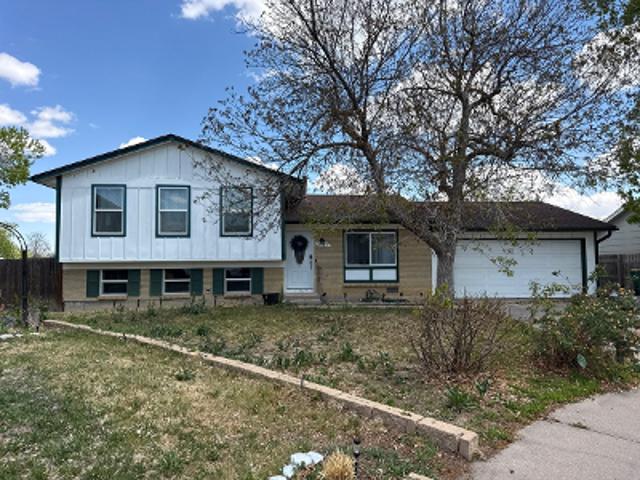 House for sale in Arapahoe, Colorado