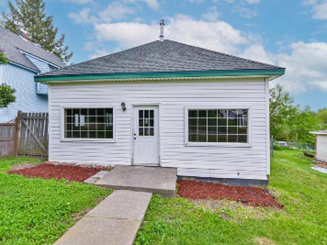 House for sale in Whitman, Washington