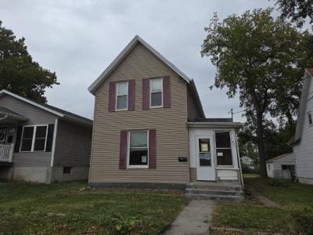House for sale in Davenport, Iowa
