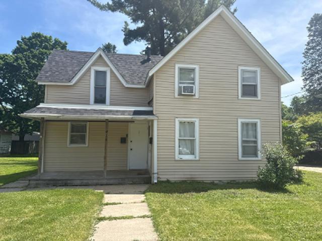 House for sale in Sycamore, Illinois