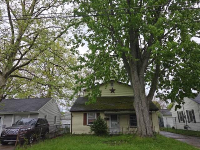 House for sale in Elyria, Ohio