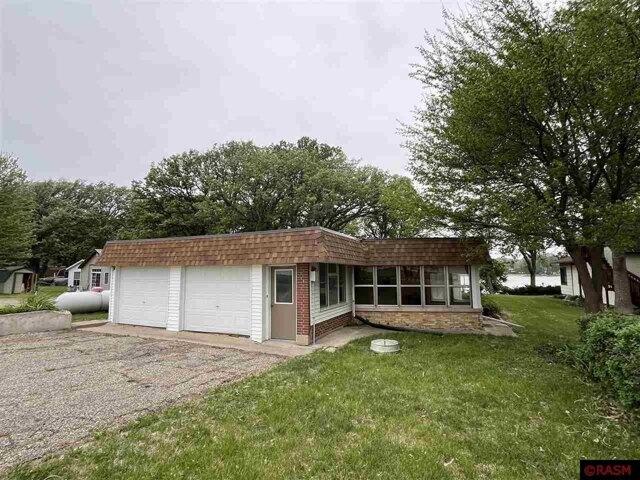 House for sale in Saint James
