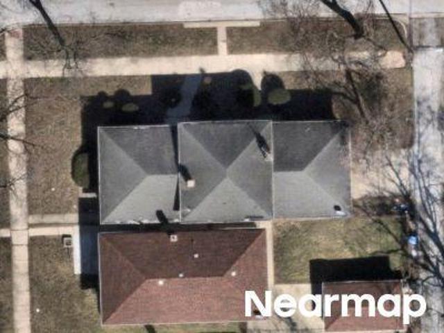 House for sale in Illinois