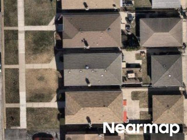 House for sale in Illinois