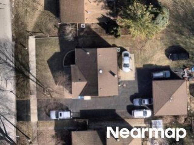 House for sale in Alsip, Illinois