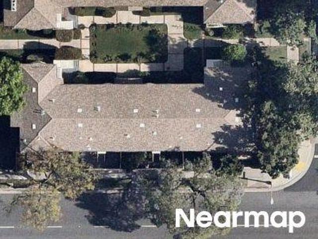 Condo for sale in Pasadena, California