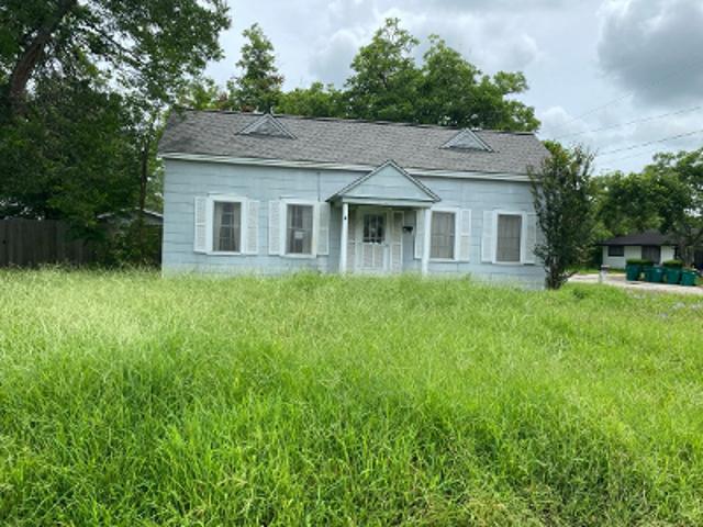 House for sale in La Grange, Texas