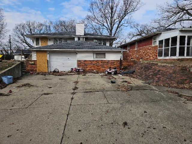 House for sale in Decatur, Illinois