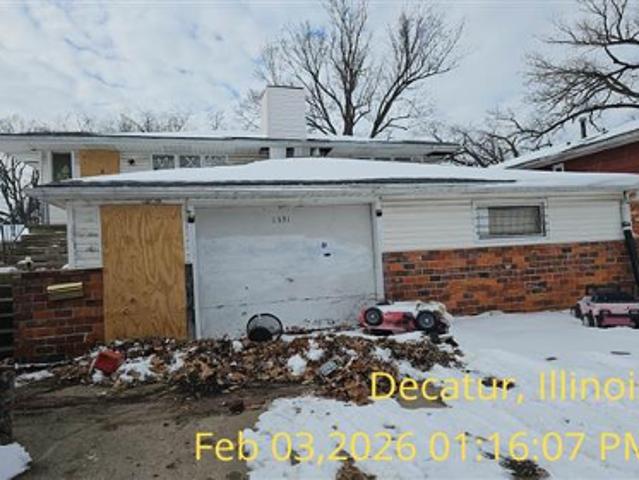 House for sale in Decatur, Illinois