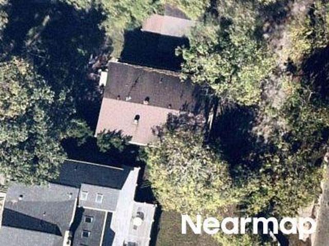 House for sale in Mchenry, Illinois
