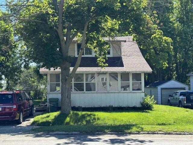 House for sale in Charles City, Iowa