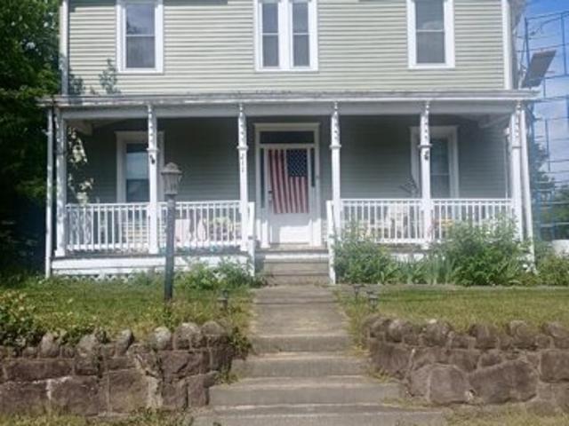 House for sale in Elmer, New Jersey