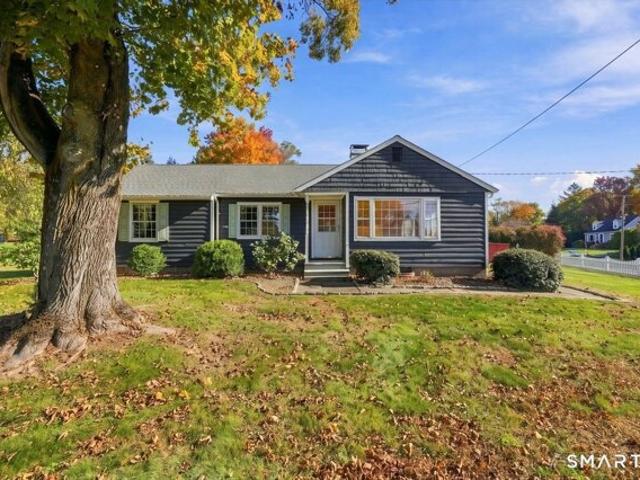 House for sale in Newtown