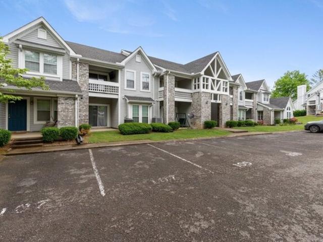 Condo for sale in Ashland City
